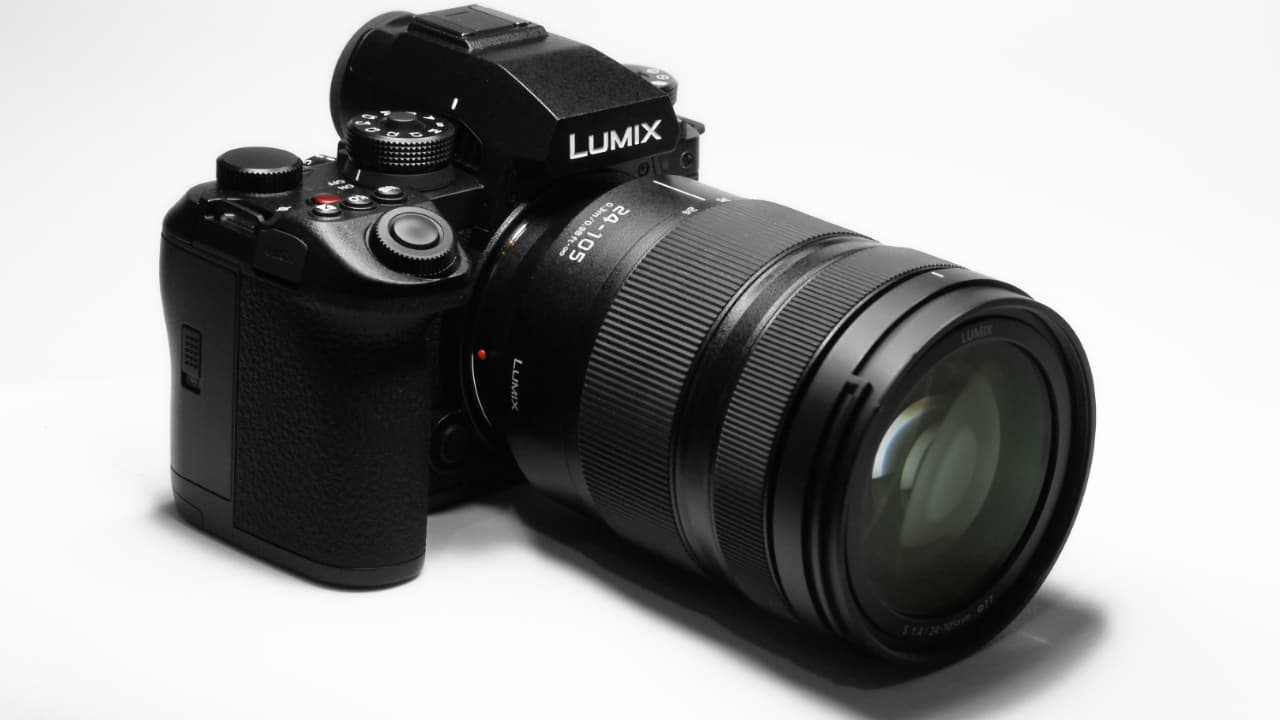 Panasonic LUMIX S1II review: a very capable camera with a very